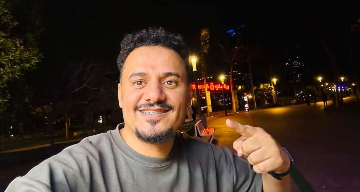 الجيشي: الحوثيون يعتقلون المواطنين بسبب لايك أو حالة واتساب ويدفعون للمشاهير لحضور فعالياتهم الجيشي: الحوثيون يعتقلون المواطنين بسبب لايك أو حالة واتساب ويدفعون للمشاهير لحضور فعالياتهم