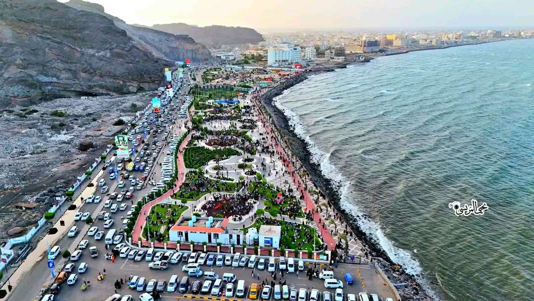 دعوات لصرف مرتبات الداخلية بالريال السعودي زي الدفاع بعدن