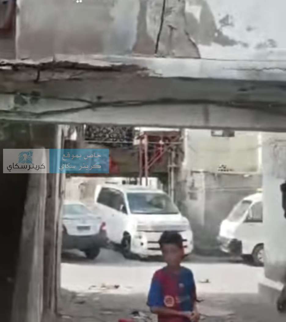 سقوط سيري عمارة بعدن يثير الذعر بين السكان