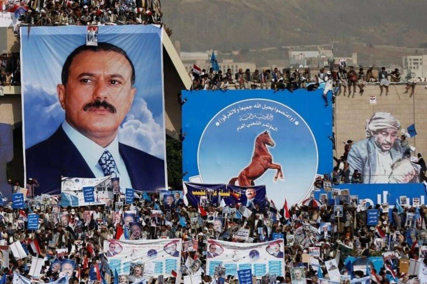 تفاصيل جديدة بشأن معركة صالح الأخيرة مع الحو ثيين والكشف عن القيادي الذي أعترض على السعودية عدم مساندة المعركة بالطيران تفاصيل جديدة بشأن معركة صالح الأخيرة مع الحو ثيين والكشف عن القيادي الذي أعترض على السعودية عدم مساندة المعركة بالطيران