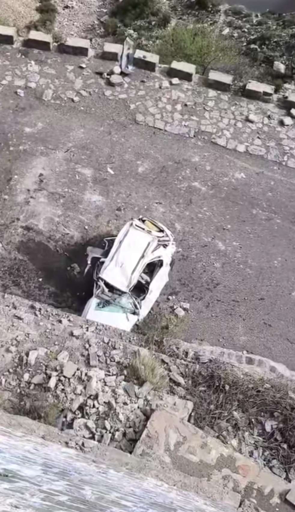 فاجعة على طرق يافع.. أربعة قتلى في حادث أليم