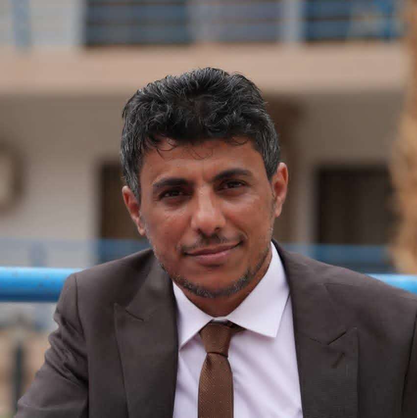 صحفي بمأرب يعلن تعرضه لاعتداء ويطالب بالتحقيق