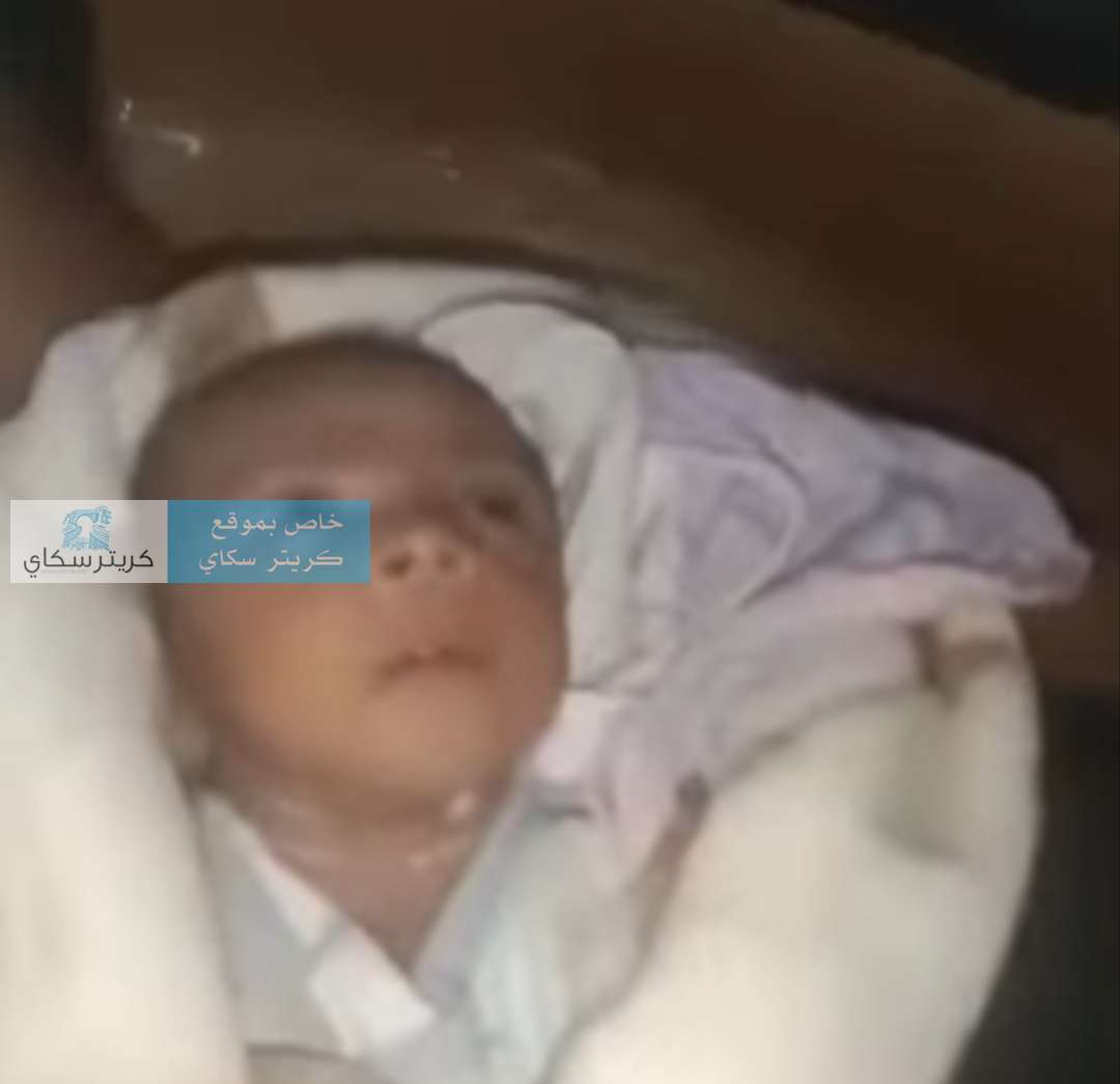 مأساة جديدة.. العثور على طفل حديث الولادة داخل كرتون