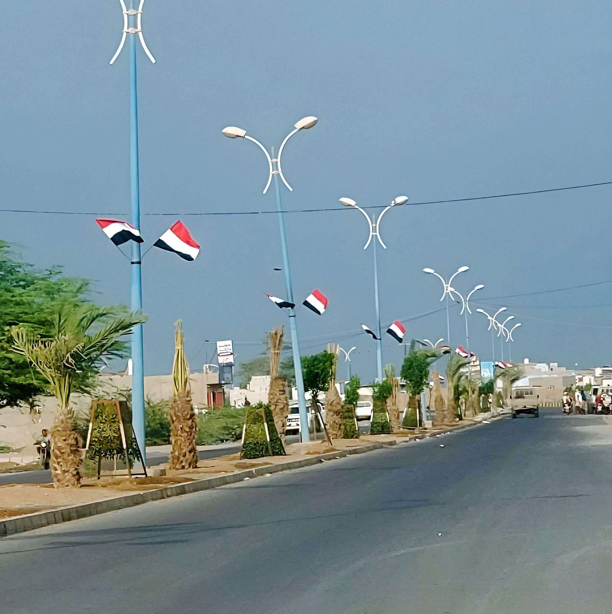 صحفي يكشف خطة حو ثية للإستفراد بالمخا كما فعل مع هذه المحافظة صحفي يكشف خطة حو ثية للإستفراد بالمخا كما فعل مع هذه المحافظة