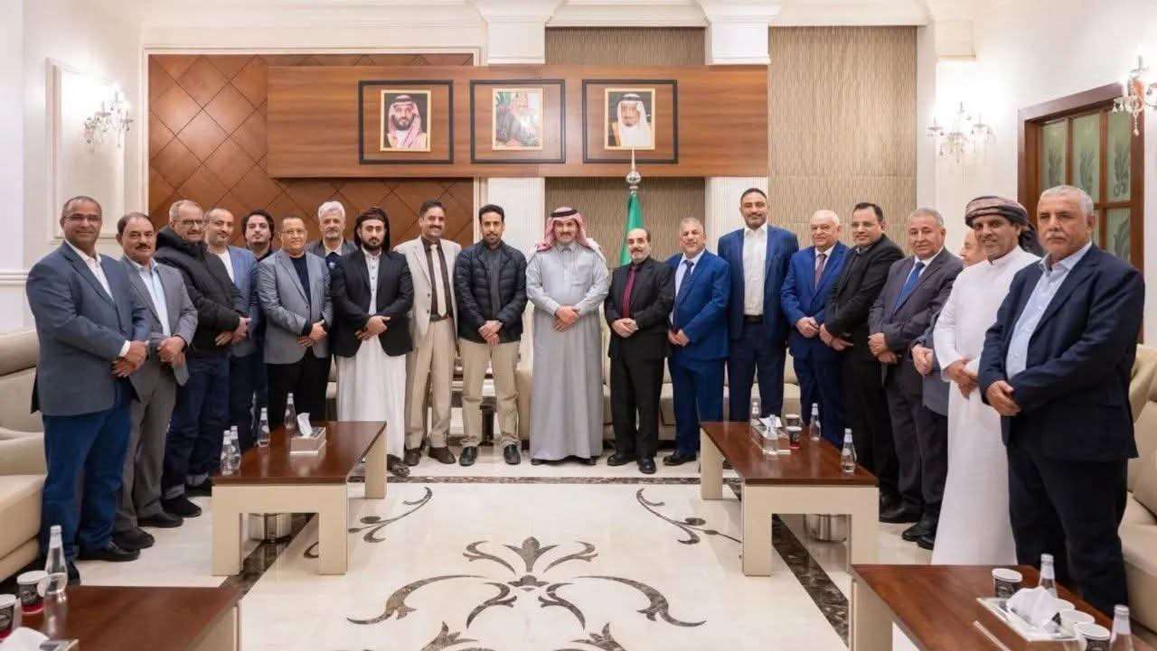 حسين المحرّمي: مغادرة قيادات جنوبية الرياض تنسف شائعات الإقامة الجبرية حسين المحرّمي: مغادرة قيادات جنوبية الرياض تنسف شائعات الإقامة الجبرية