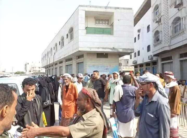مبعدو الدفاع والداخلية والأمن السياسي يطلقون مناشدة عاجلة مبعدو الدفاع والداخلية والأمن السياسي يطلقون مناشدة عاجلة