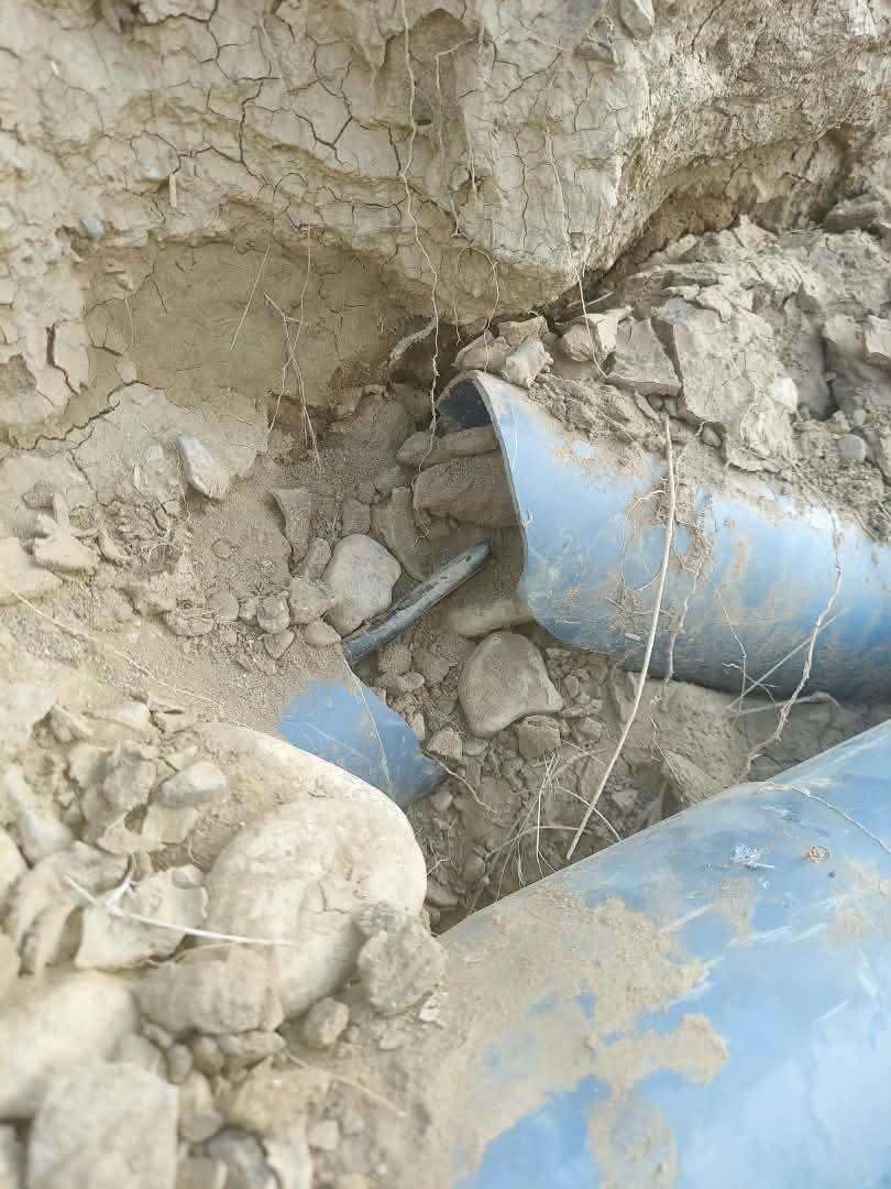 عمل تخريبي يتسبب بانقطاع الاتصالات والإنترنت في الخوخة (صور)