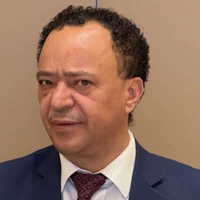 نجيب غلاب: مواجهة الحو ثي معركة شاملة وليست عسكرية فقط نجيب غلاب: مواجهة الحو ثي معركة شاملة وليست عسكرية فقط