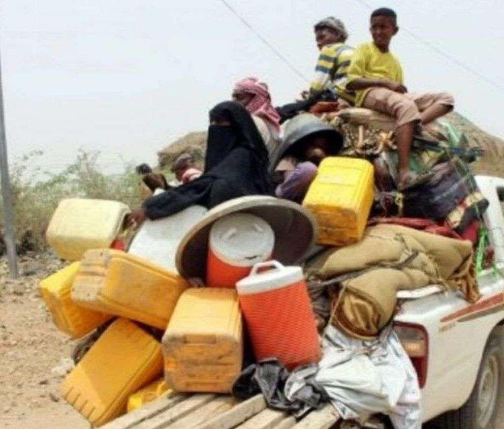 نزوح مئات الأسر في الحديدة
