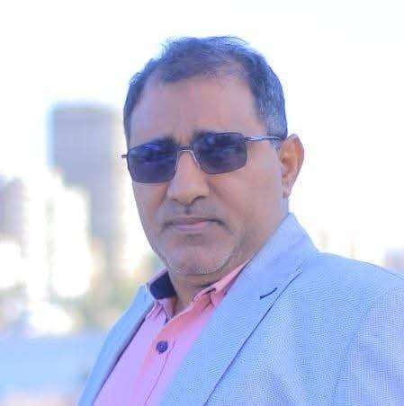 قصتي كأول صحافي يغطي حرب صعدة. واتصالات الشيخ الأحمر والرئيس صالح.. كتب احمد القرشي قصتي كأول صحافي يغطي حرب صعدة. واتصالات الشيخ الأحمر والرئيس صالح.. كتب احمد القرشي