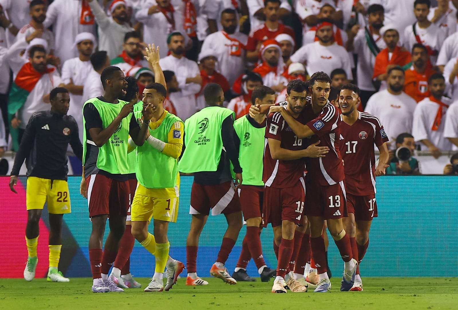 المنتخب القطري يحسم المواجهة أمام نظيره الإماراتي ويتأهّل إلى كأس العالم 2026