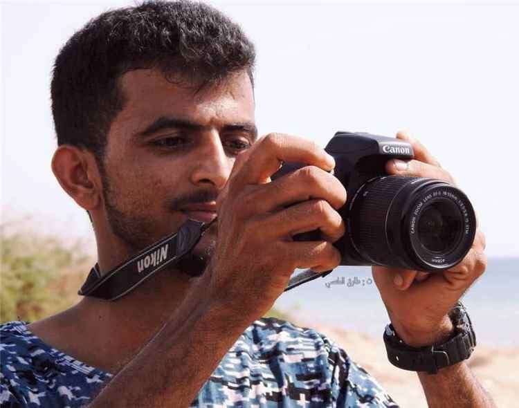 عاجل .. استشهاد المصور الحربي مفيد الجمالي في جبهة ذباب غربي تعز
