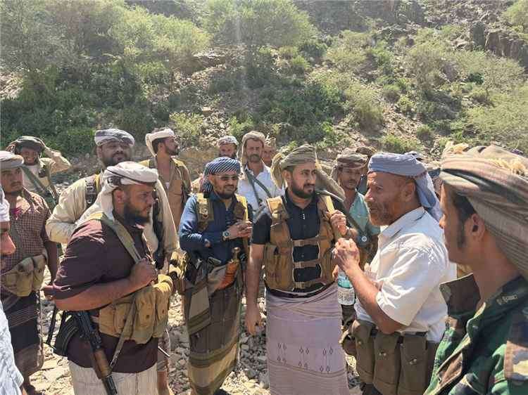 مرجعية قبلية في الصبيحة تدعو إلى النفير العام وإسناد جبهات القتال ضد مليشيا الحوثي