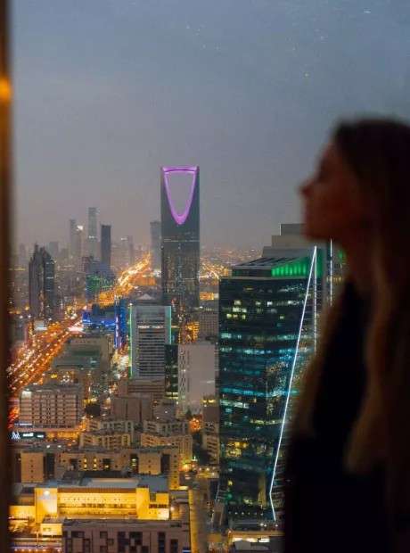 ازدحام شديد في منفذ الوديعة يؤخر دخول المسافرين للسعودية