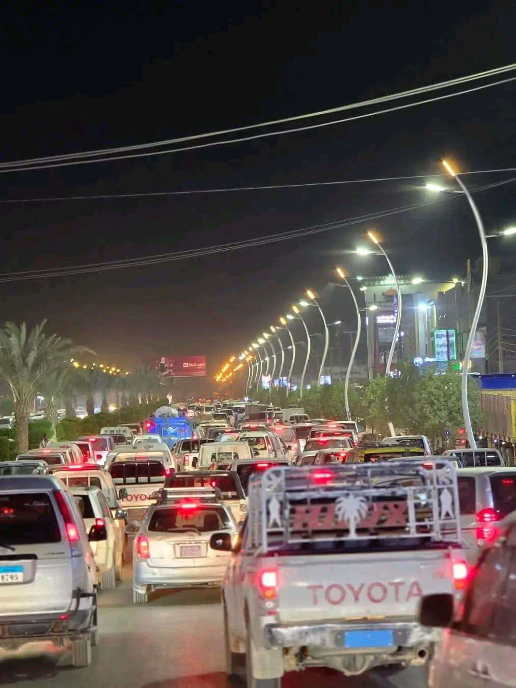 صورة توثق لحظة قصف الطيران