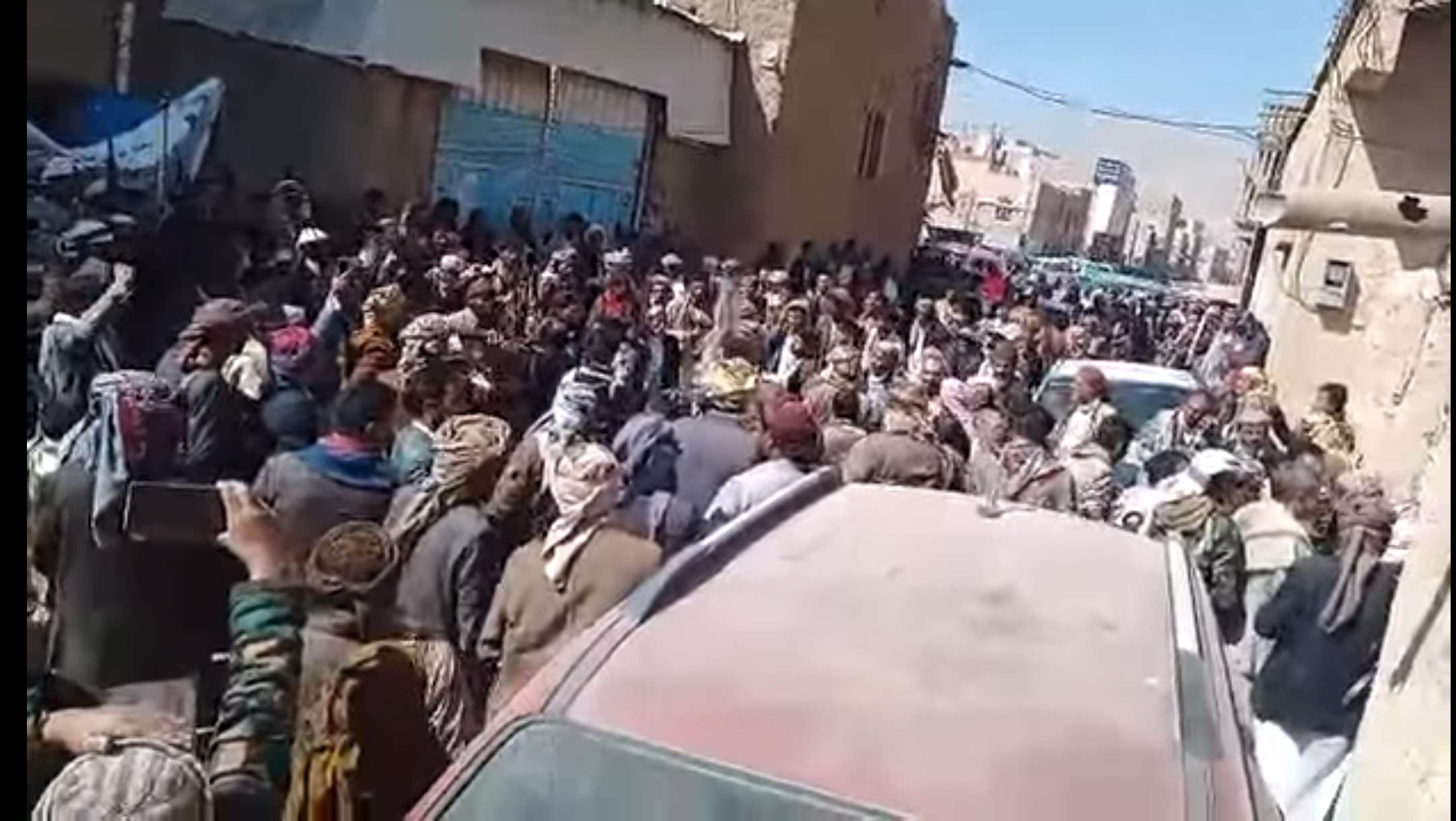 غضب قبلي متصاعد عقب اطلاق الحو ثي سراح قتلة شيخ شمال صنعاء