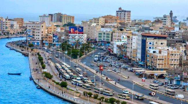 قوات عسكرية تعتدي بالضرب المبرح على قائد امني في حضرموت قوات عسكرية تعتدي بالضرب المبرح على قائد امني في حضرموت
