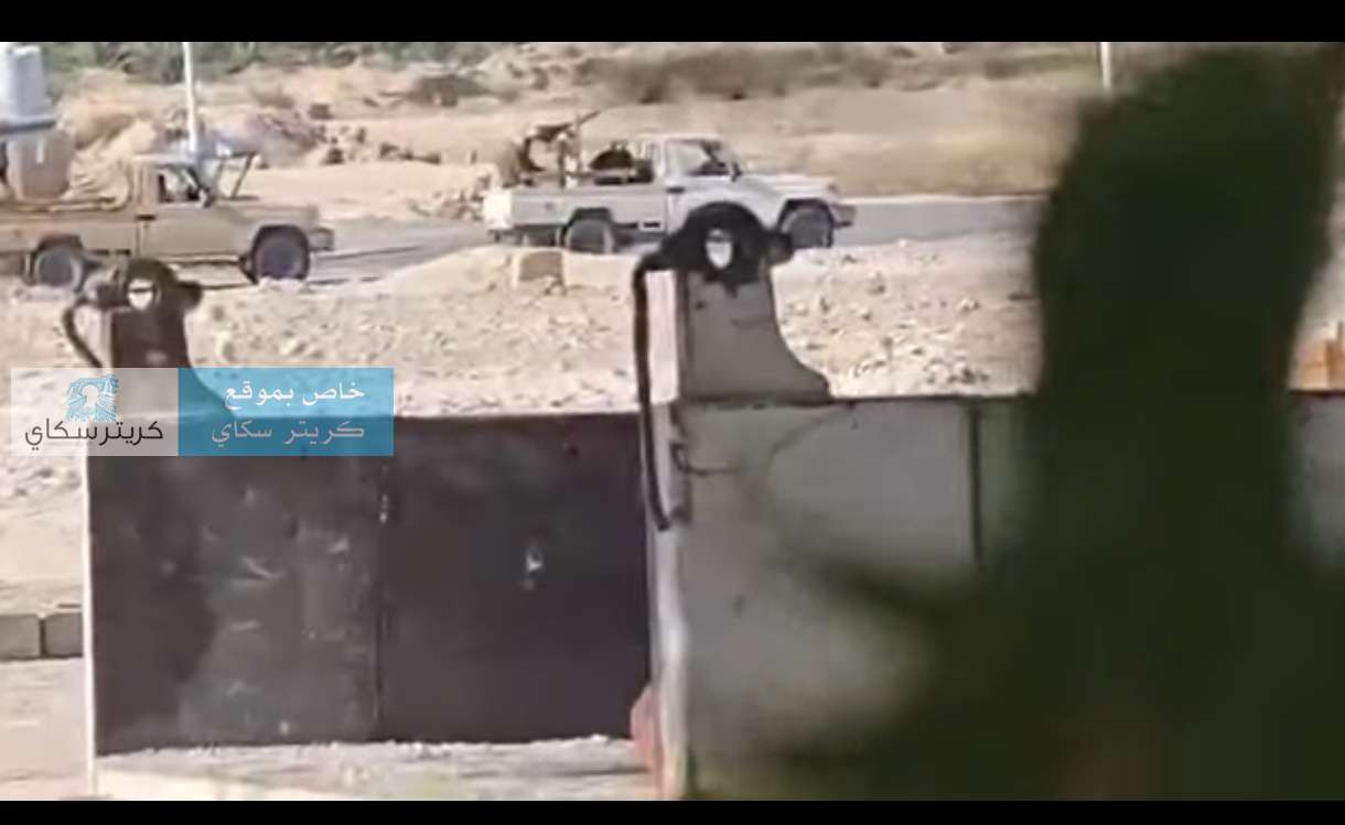 عاجل:اندلاع اشتباكات مسلحة بين قوات الانتقالي ومسلحين في حضرموت عاجل:اندلاع اشتباكات مسلحة بين قوات الانتقالي ومسلحين في حضرموت
