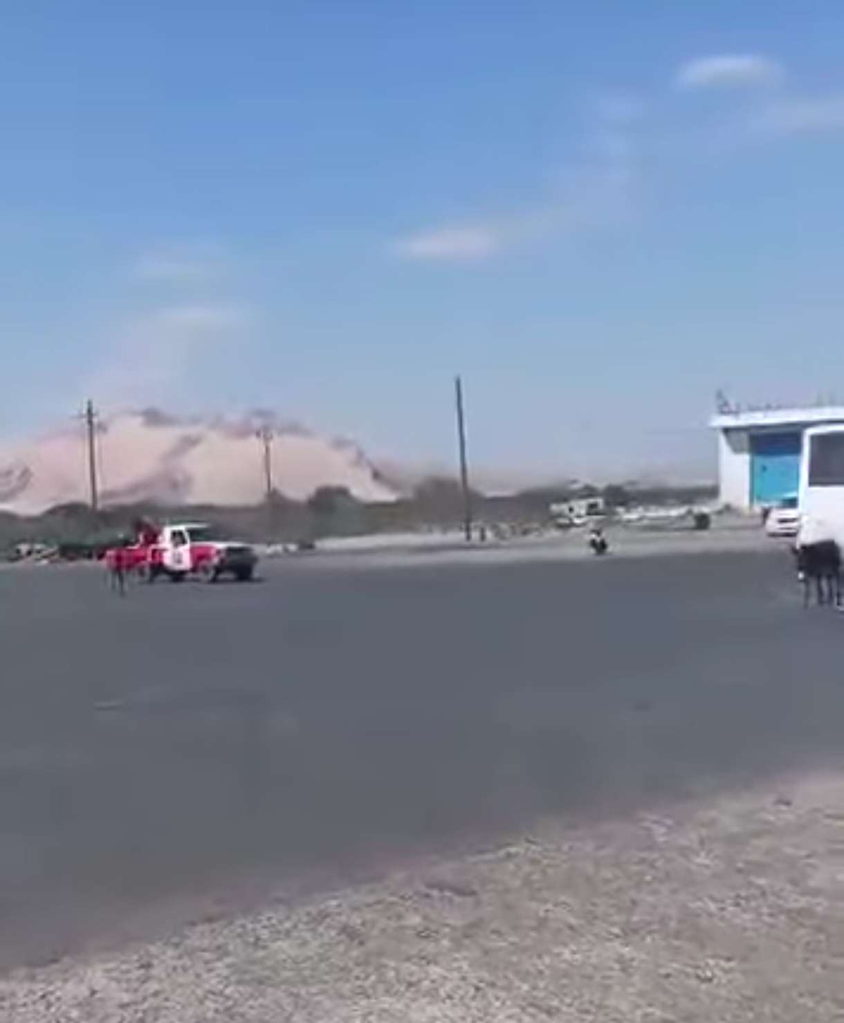 وسط وصول تعزيزات عسكرية وتحليق للطيران.. اخر مستجدات الوضع في حضرموت