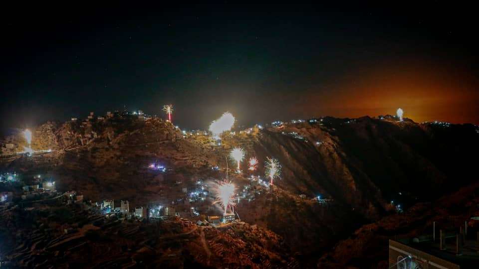 الظلام يغرق عدن بسبب هذا الحادث ( صور) الظلام يغرق عدن بسبب هذا الحادث ( صور)