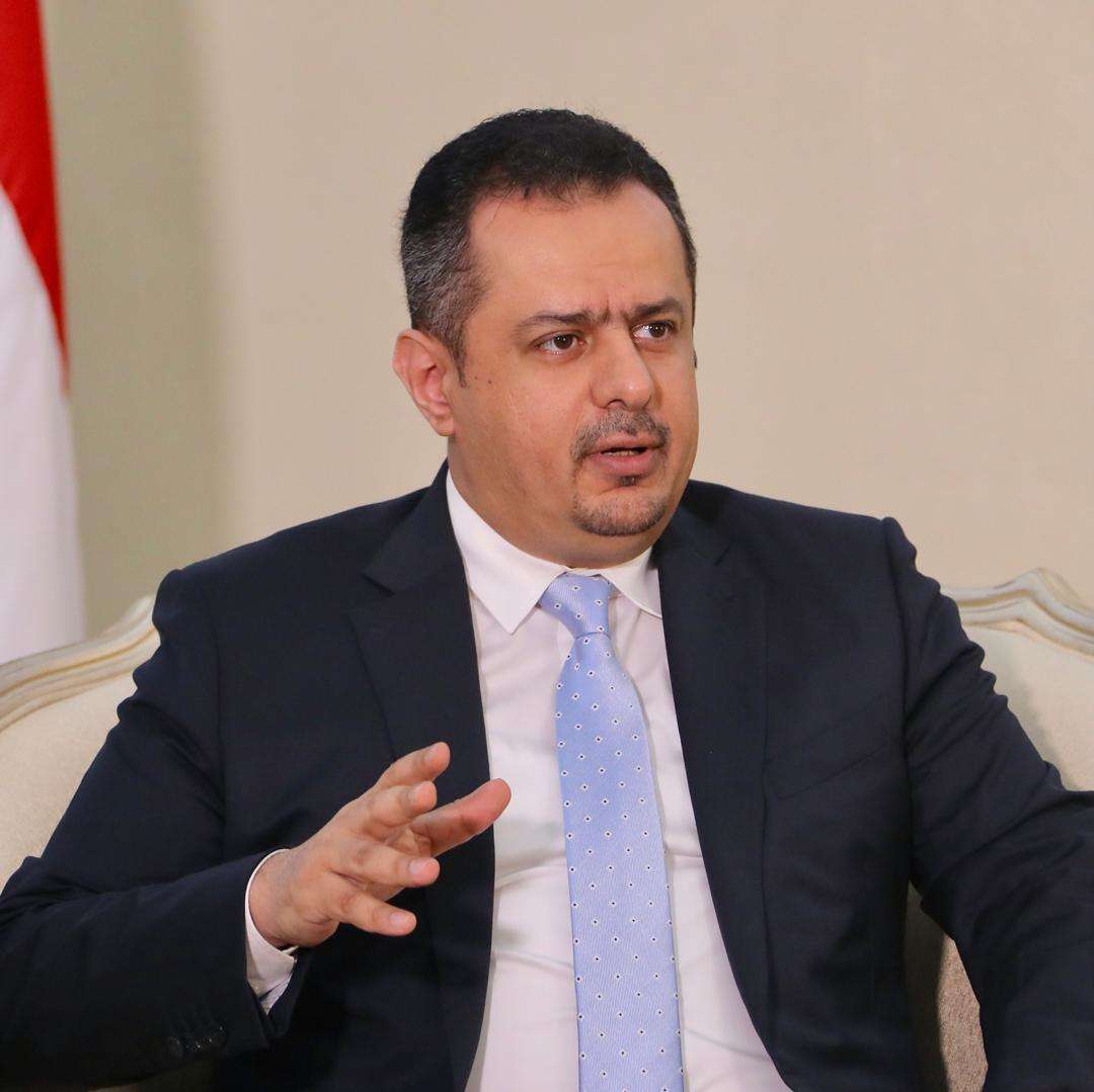 رئيس الوزراء يرأس اجتماع لمحافظي المحافظات المحررة