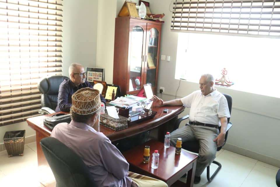 &rlm;الجعدي يلتقي الأمين العام للتنظيم الوحدوي الناصري اليمني