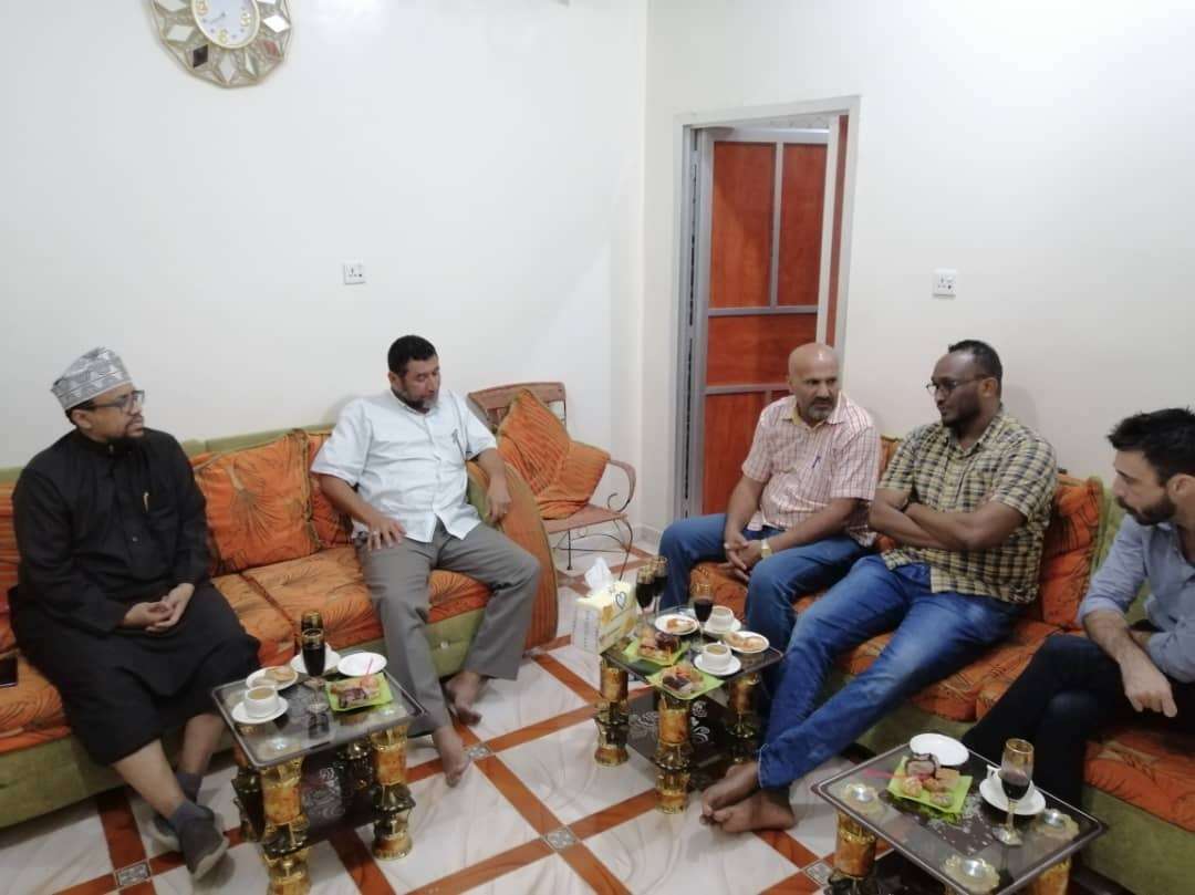 اطباء بلا حدود تزور الشيخ بن مشدود