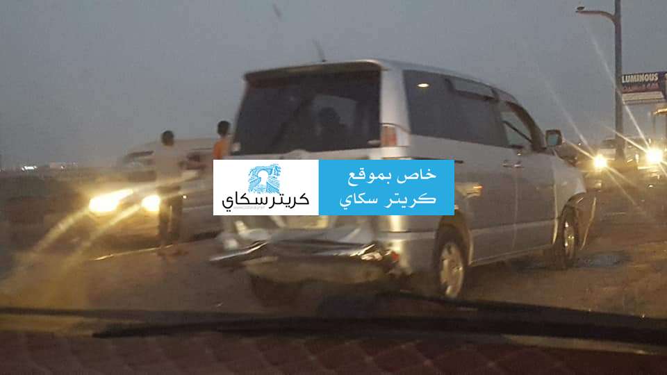 عاجل : حادث مروري بالخط البحري في عدن(صور أولية)