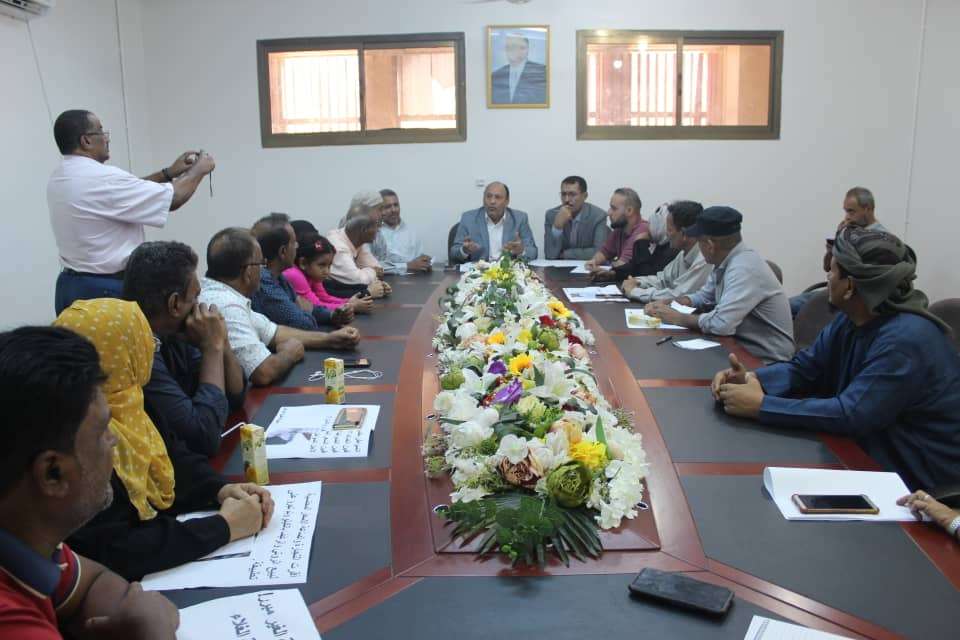 نائب وزير الصناعة والتجارة يلتقي ممثلي منظمات المجتمع المدني