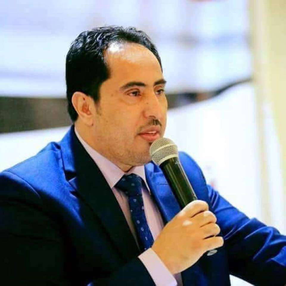 وزير الشباب والرياضة يعزي في وفاة الإعلامي فؤاد باضاوي