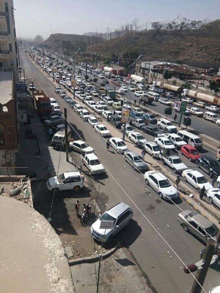 عاجل : العثور على جثة هامدة داخل سيارة في صنعاء (تفاصيل أولية)