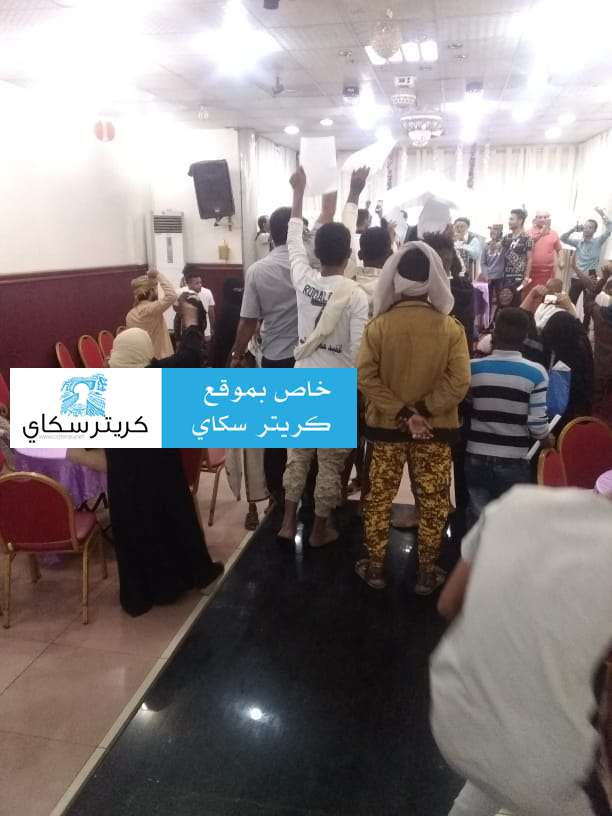 عاجل :قوات أمنية تقتحم قاعة إنتخابات جمعية الشهداء والجرحى بعدن