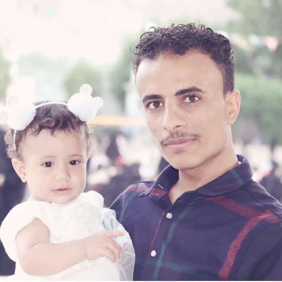 صحفي ينجو من الموت في ذمار ووفاة طفلته صحفي ينجو من الموت في ذمار ووفاة طفلته