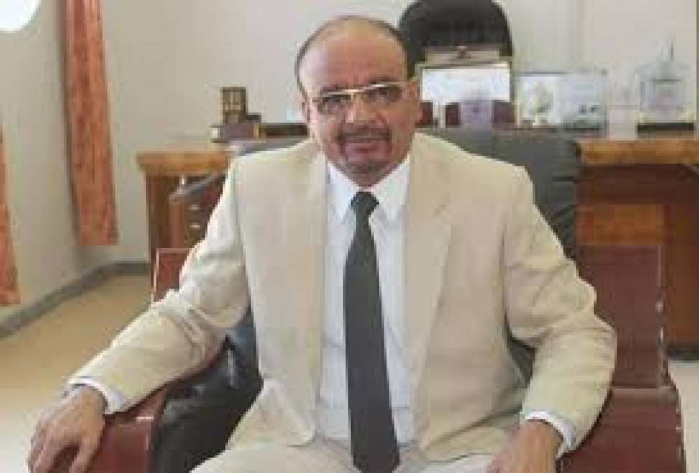 وكيل حضرموت المساعد يدشن أعمال الرصف بمدينة شبام التاريخية وكيل حضرموت المساعد يدشن أعمال الرصف بمدينة شبام التاريخية