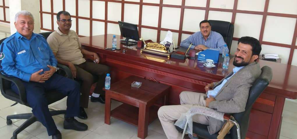 مناقشة استمرار حملة تنظيم مواقف باصات ومكاتب شركات النقل الجماعي