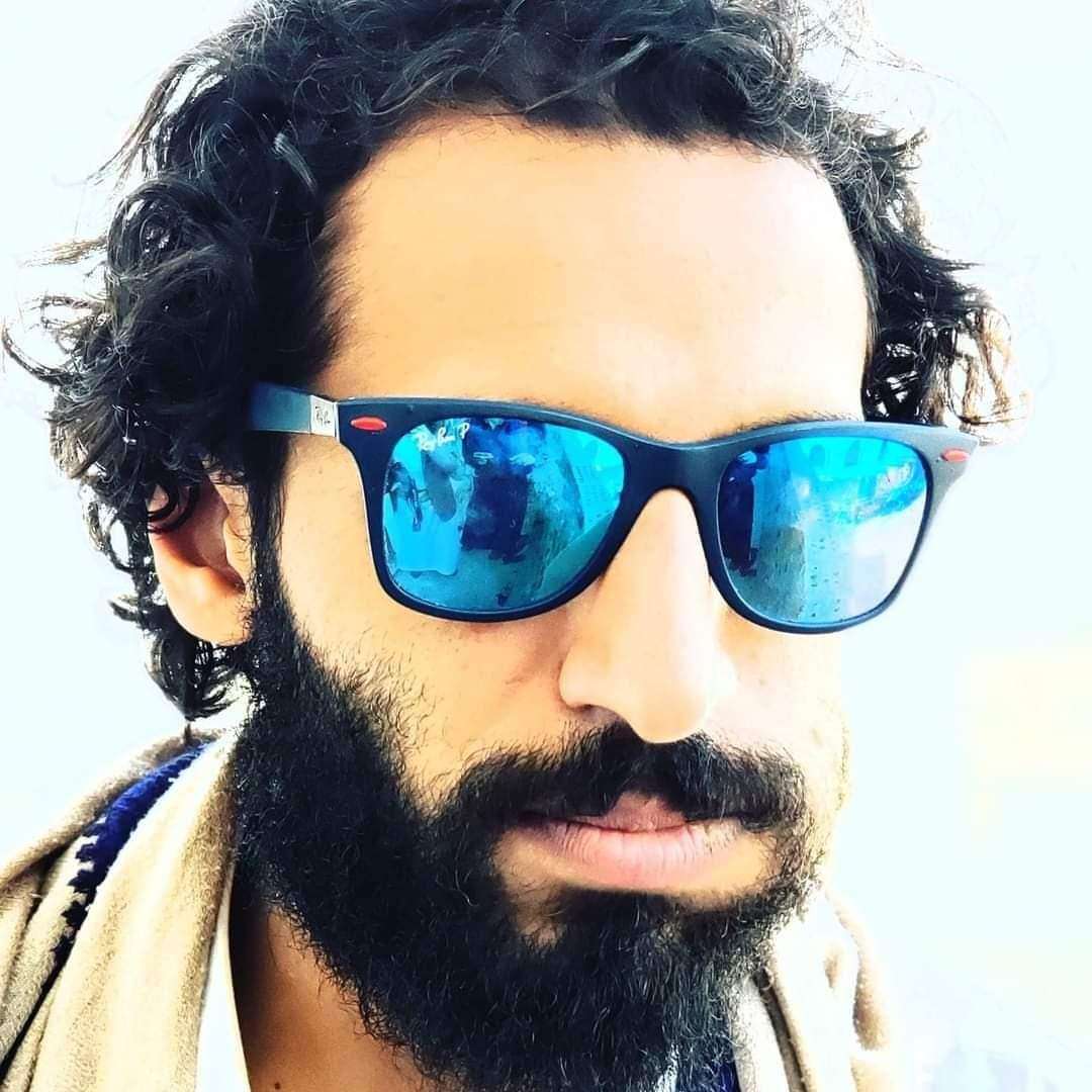 ماحقيقة إعتقال مصطفى المومري بصنعاء