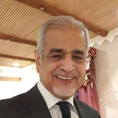 سياسي مهاجما علي محسن والمقدشي: النصر لا يصنعه اللصوص