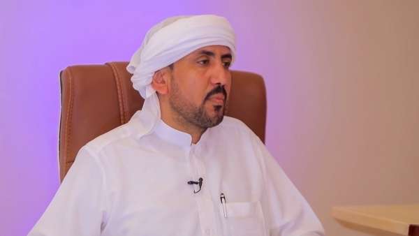 قيادي في لجنة الاعتصام: السعودية تجند عناصر الانتقالي في الضالع لإرسالهم إلى المهرة