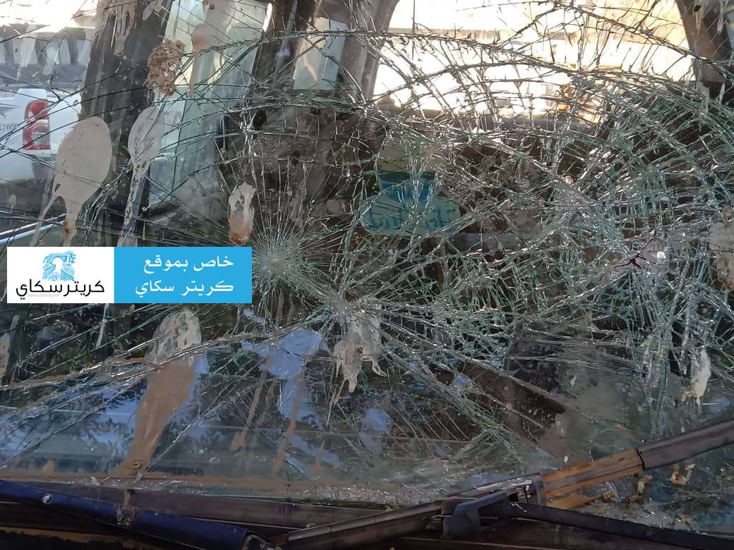 مسلحون يقومون بتكسير سيارات مواطنين بدارسعد
