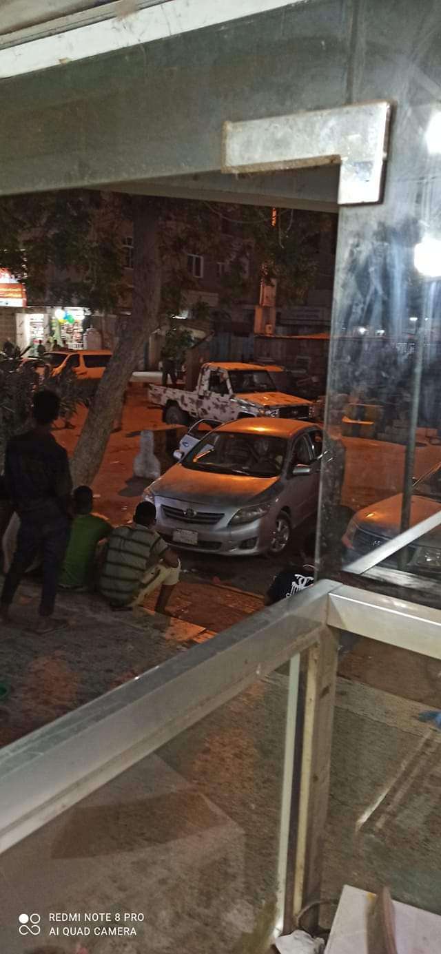 يحدث الان.. تجدد الاشتباكات في عدن
