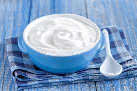مواطنون بتعز يشكون إرتفاع أسعار الزبادي