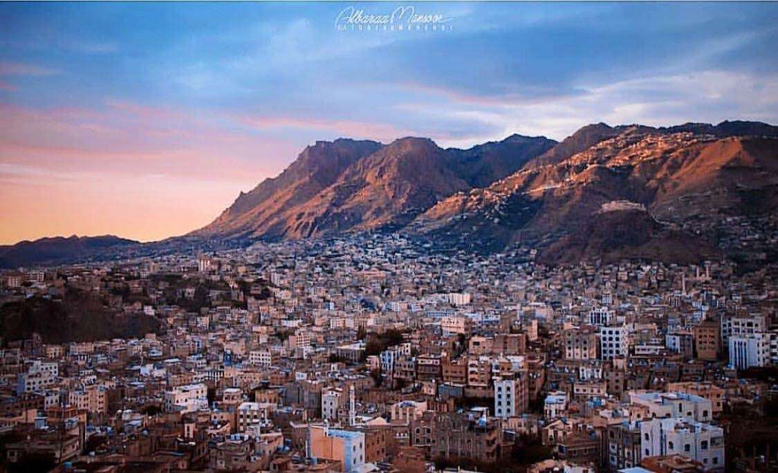 طقم حوثي يتسبب بمقتل طفلين في تعز