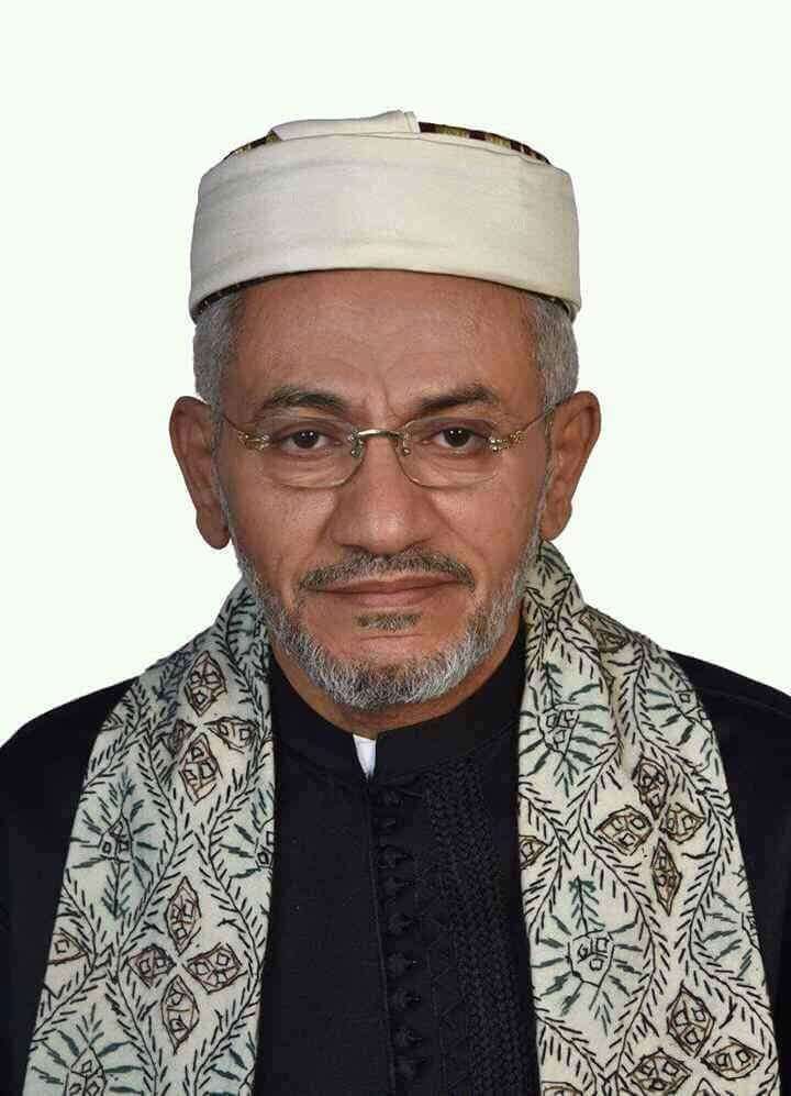 القاضي الهتار يعزي في استشهاد اللواء الحاضري ويشيد بمناقبه القاضي الهتار يعزي في استشهاد اللواء الحاضري ويشيد بمناقبه