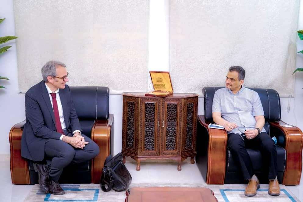 المحافظ لملس: عدن تمر هذه الأيام بظروف استثنائية المحافظ لملس: عدن تمر هذه الأيام بظروف استثنائية