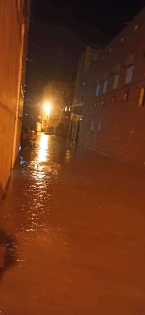 شاهد بالصور .. حجم الأضرار الناجمة عن سيول الأمطار في تريم