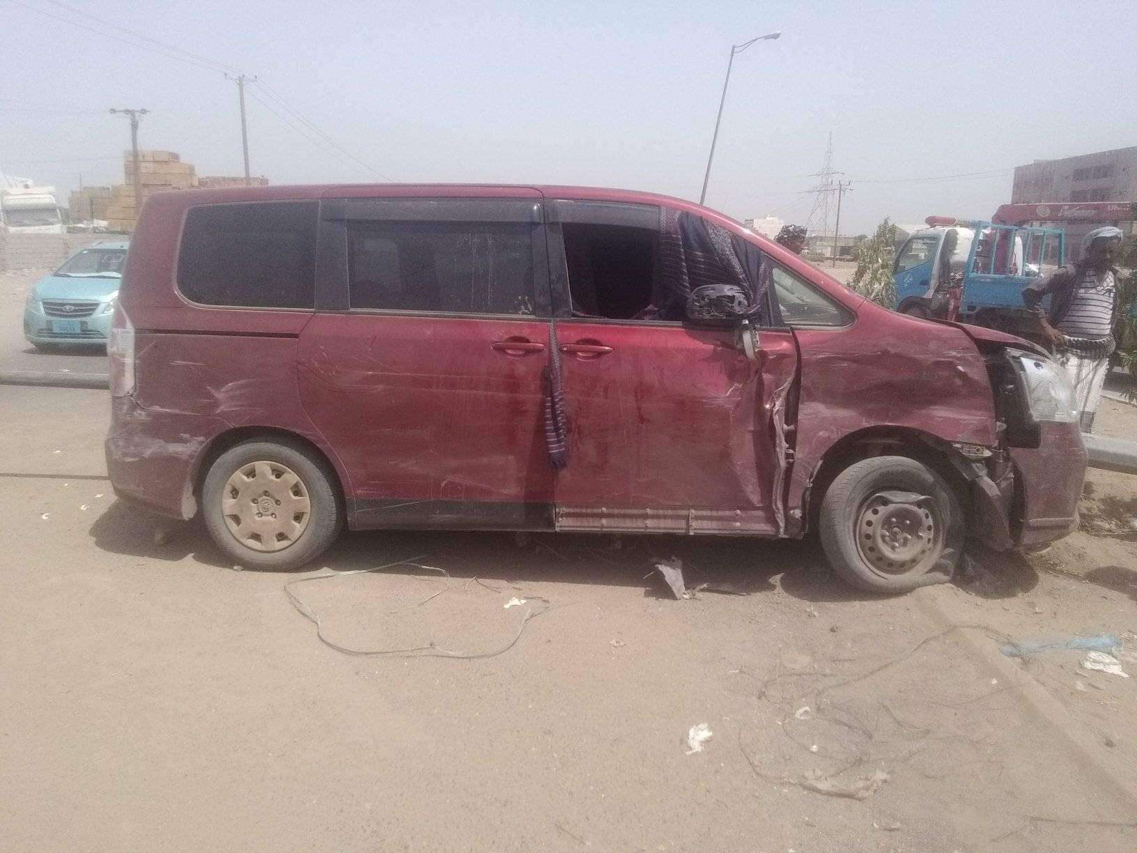 جرحى بحادث مروري مروع في لحج(صور )