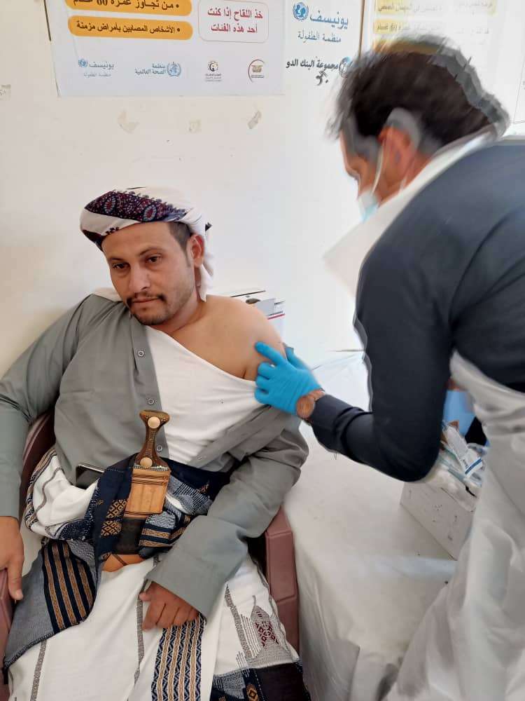 إستئناف التحصين ضد كورونا في جميع المديريات المحررة بالبيضاء