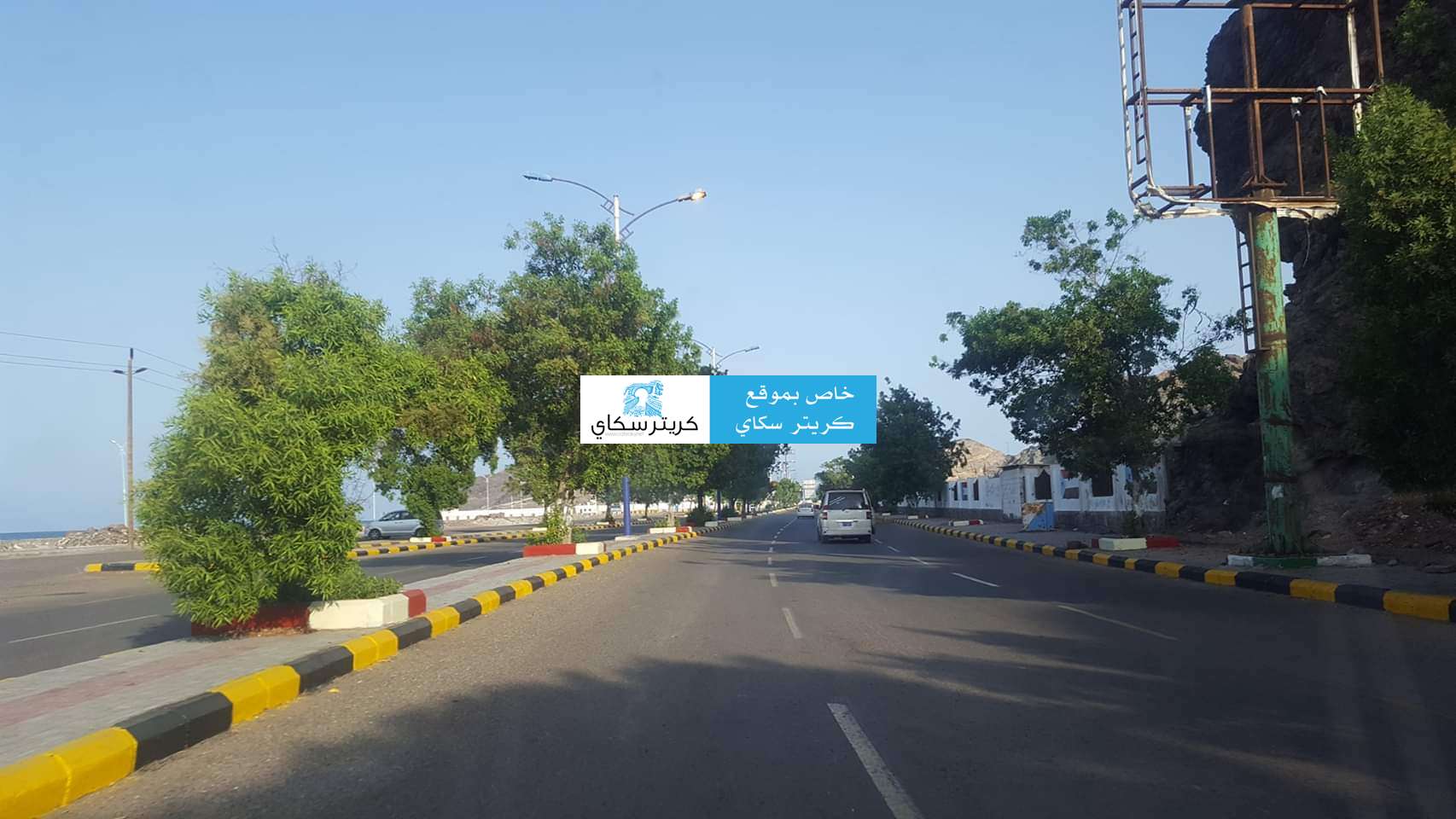 عاجل :قوات الامن تدفع بتعزيزات عسكرية الى كريتر للسيطرة على الوضع