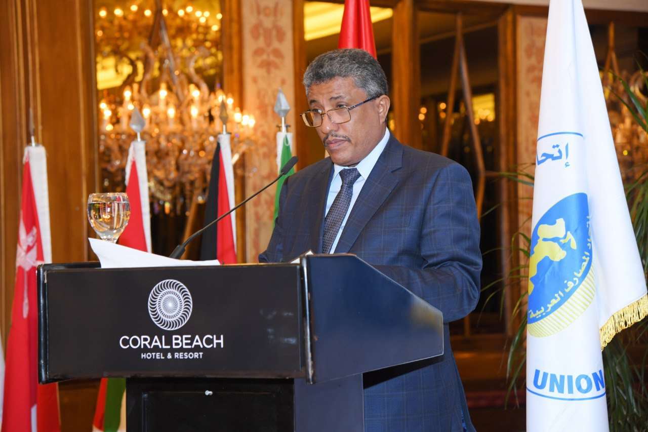 بن سنكر : القطاع المصرفي اليمني شهد تحديات صعبة خلال السنوات الأخيرة