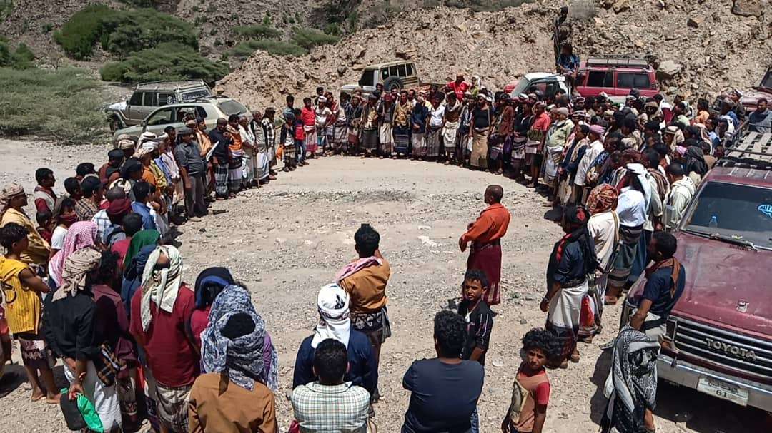 بحضور قيادات عسكرية وأمنية.. تحكيم قبلي ينهي قضية قتل بين قبيلتين في أبين